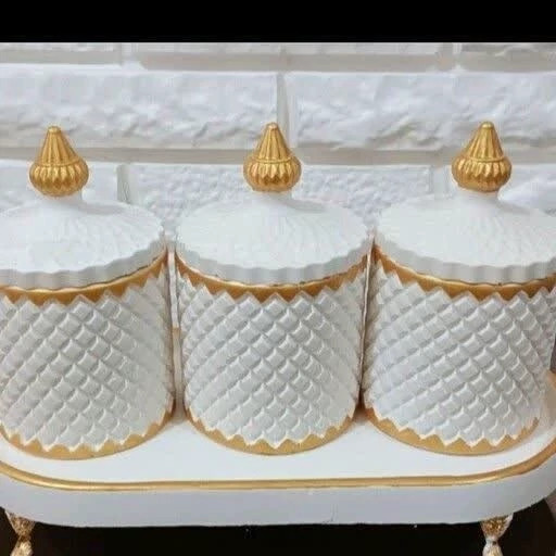 پاسماوری، سینی پایه دار